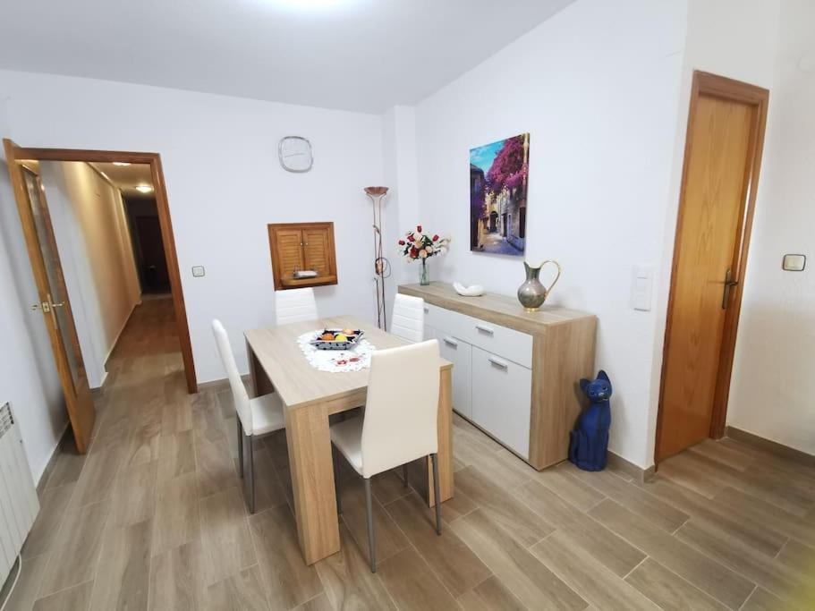 טורבייחה Primera Linea Playa Del Cura Con Piscina מראה חיצוני תמונה