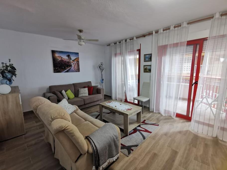 טורבייחה Primera Linea Playa Del Cura Con Piscina מראה חיצוני תמונה